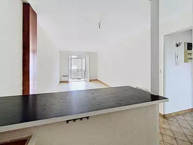 Périgny 94520 Achat / Vente appartement 3 pièces t3 cave balcon