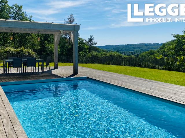 Périgord Noir — Maison paisible avec piscine, appartement indépendant et chênes truffiers proche Montignac