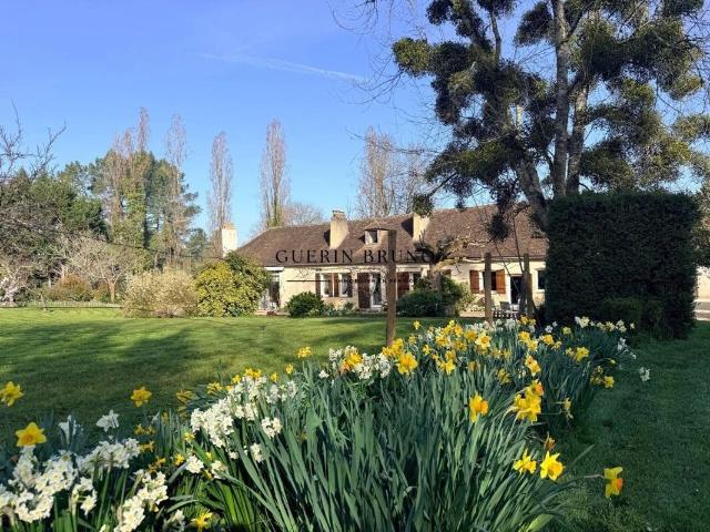 Périgord – Propriété De Charme Avec Maison D’Amis 364m² Saint Méard de Gurçon