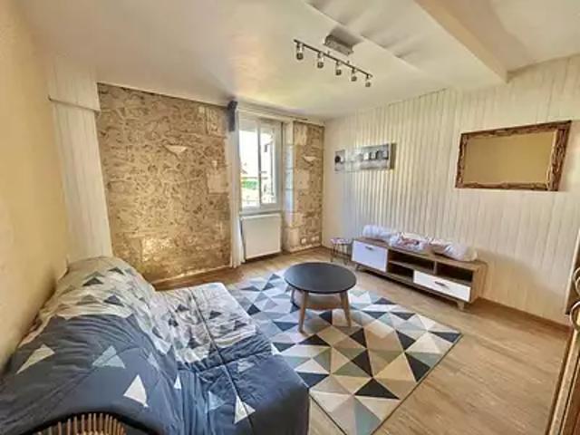 Périgueux 24000 Location appartement 1 pièce t1 terrasse