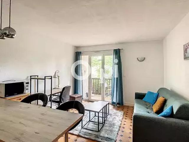 Périgueux 24000 Location appartement 1 pièce t1 terrasse balcon