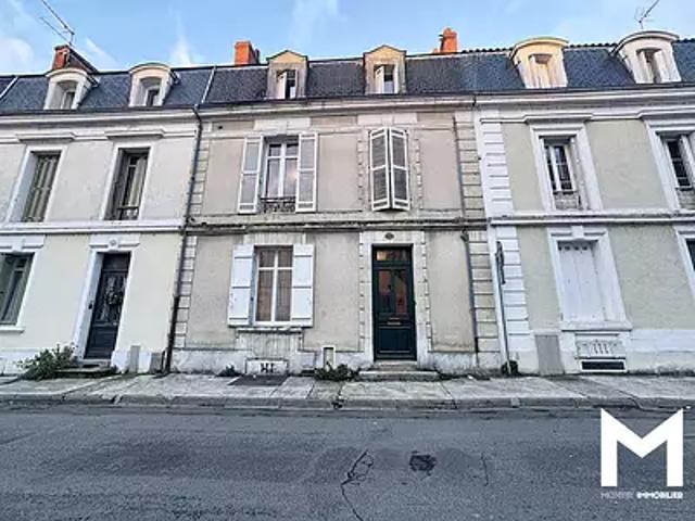 Périgueux 24000 Location maison 8 pièces t8 cave