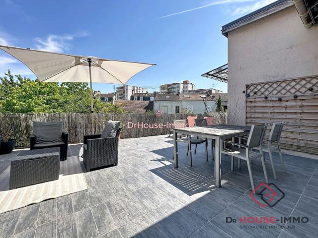 PÉRIGUEUX APPARTEMENT 2 CHAMBRES AVEC GRANDE TERRASSE SANS VIS À VI