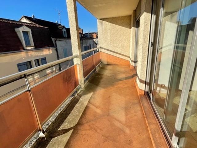 PERIGUEUX T2 proche Voie verte BALCON