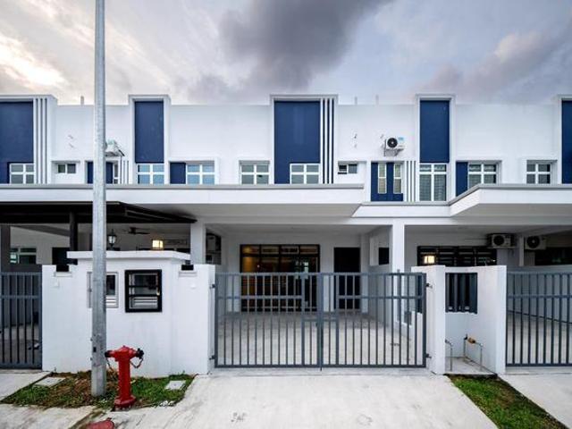 Perjiranan 14 Bandar Dato Onn 2Storey Partially Furnished For Rent