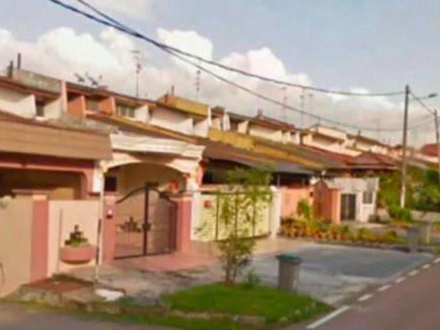 Perling Taman Perling Jalan Camar Single Storey Terrace House