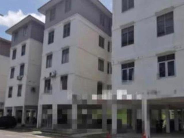 Perling Taman Perling Jalan Baiduri LMCost Seri Baiduri Flat Level 4