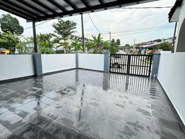 PerlingAAA stocksingle storeyendlot3b2b