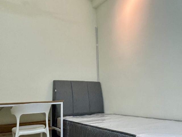 Permai, Pinggiran USJ 1, SINGLE RoomFully Furnish NEW Aircond Wardrobe Table Chair Mattress