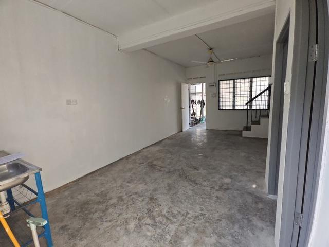 Permas Jaya Double Storey Low Cost Endlot House For Sale