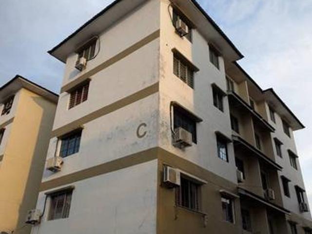 Permas Jaya flat for Sale