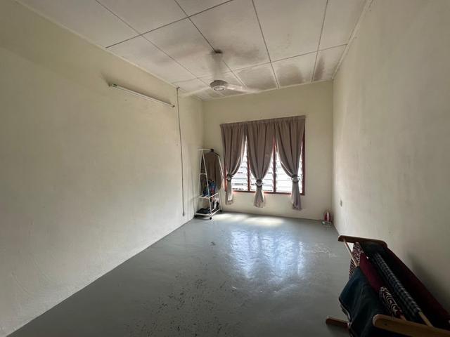 Permas Jaya Flat