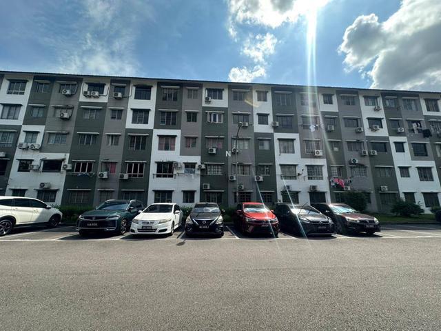 Permas Jaya Flat 3 Bedroom For Sale