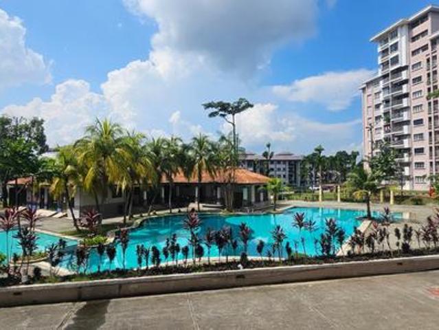 Permas Jaya Pan Vista 4 Room Corner