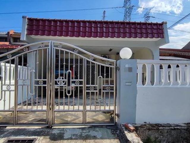 Permas Jaya Single Storey Renovated Extended North Limited Unit