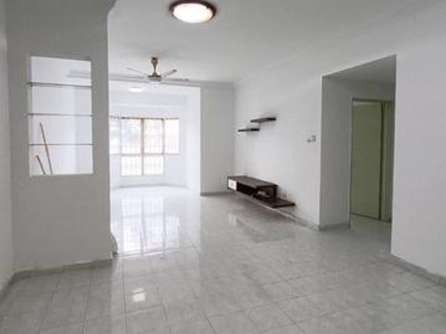 Permas Ville Apartment Can Full Loan unit for Sale