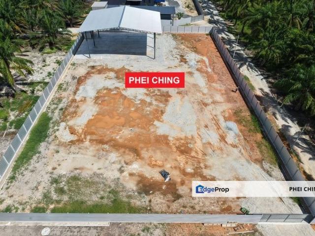 Permatang Tinggi Single Storey Warehouse / Workshop For Rent RM 7,000