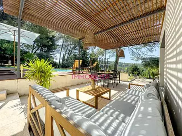 Pernes les Fontaines 84210 Achat / Vente maison 5 pièces t5 piscine terrasse