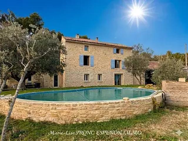 Pernes les Fontaines 84210 Achat / Vente maison 8 pièces t8