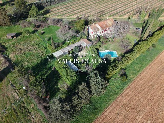 Pernes les Fontaines, Mas en campagne au portes du village 250m² Pernes les Fontaines