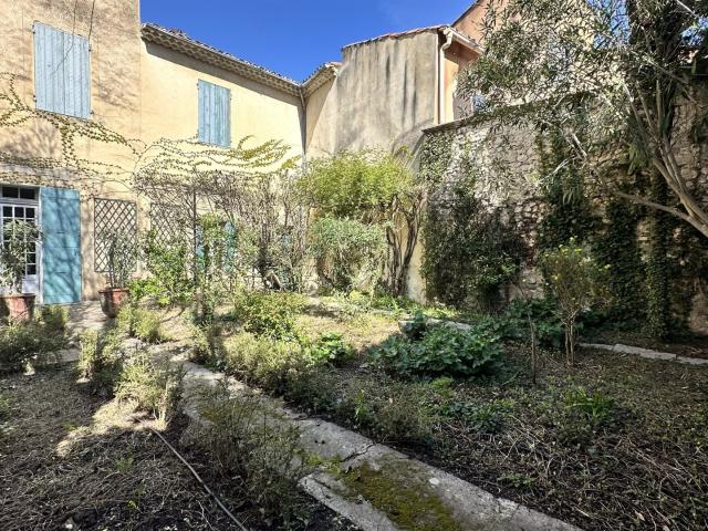 Pernes Les Fontaines – Résidence bourgeois exceptionnelle au. 294m² Pernes les Fontaines