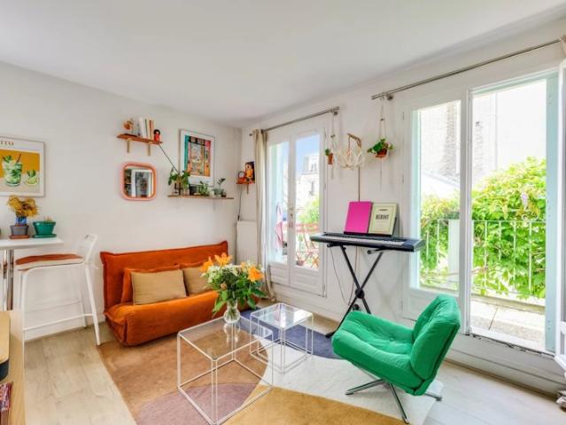 Pernety Rue des Thermopyles Appartement ensoleillé 2 pièces avec balcon
