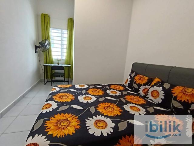 Perodua HQ Big Room Queen Bed+Kitchen+Laundry+Parking+WFH+Wi Fi