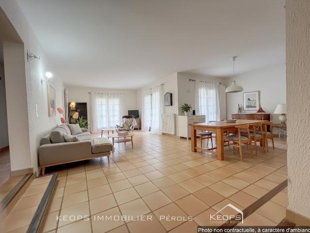 Pérols centre: Maison de caractère 7 pièces 225 m2 sur parcelle de 1190m2