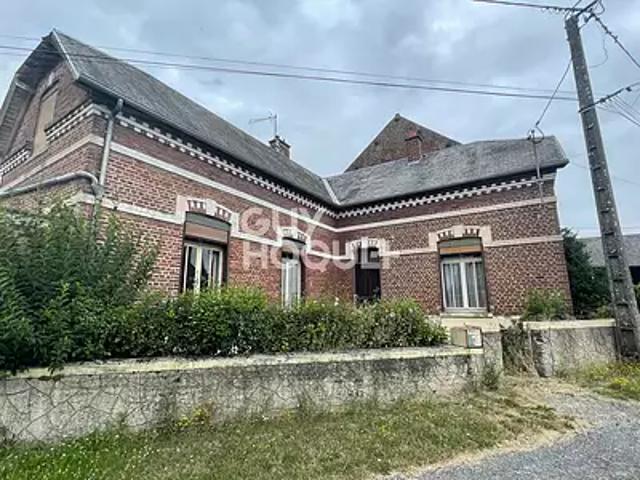 Péronne 80200 Achat / Vente maison 6 pièces t6 cave parking