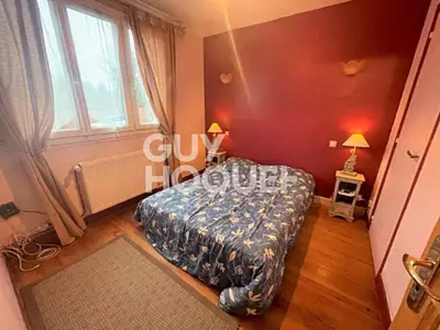 Péronne 80200 Location appartement 2 pièces t2 au dernier étage