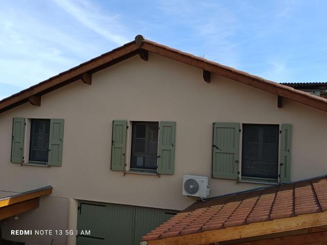 Pérouges Location Maison 01