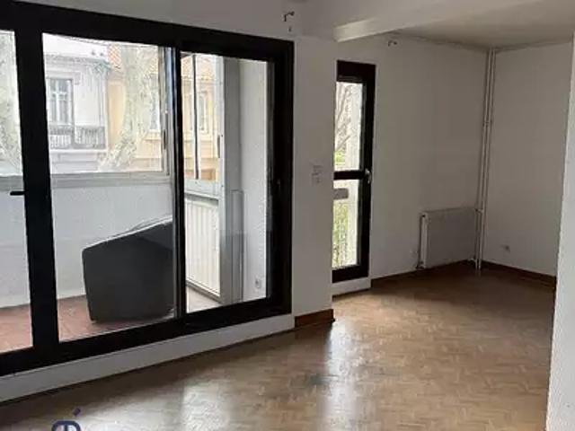 Perpignan 66100 Achat / Vente appartement 2 pièces t2 au dernier étage terrasse