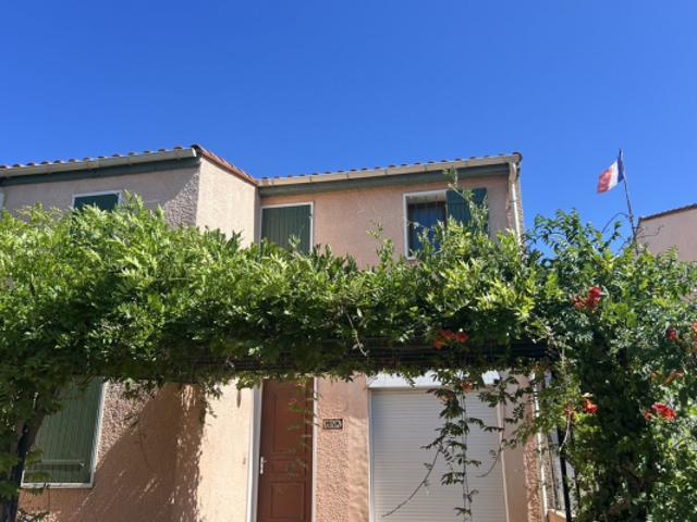 Perpignan Saint Louis: villa 2 faces, F4, jardin.