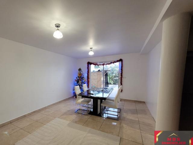 Perpignan Secteur Nord Maison 114 m2 divisée en deux logements Fort potentiel