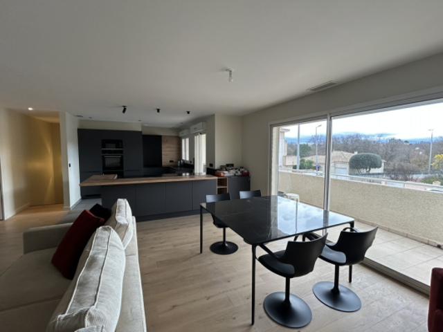 Perpignan: superbe appartement F4 avec terrasse au 1er et d