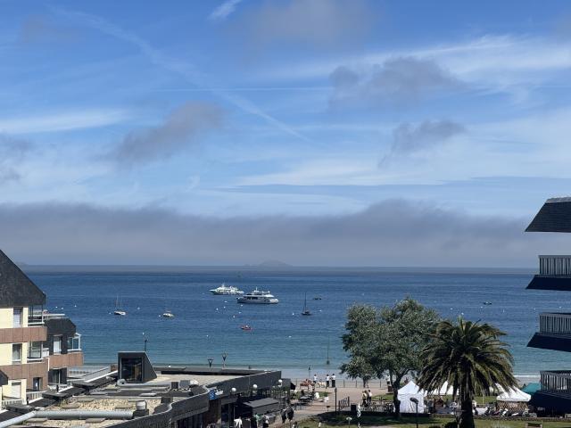 PERROS GUIREC: appartement balcon vue mer