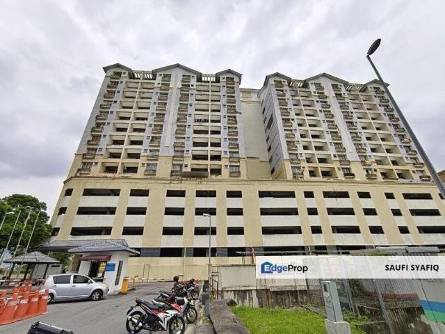Persanda 3 Apartment