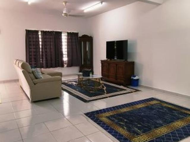 Persiaran Puncak Alam 1