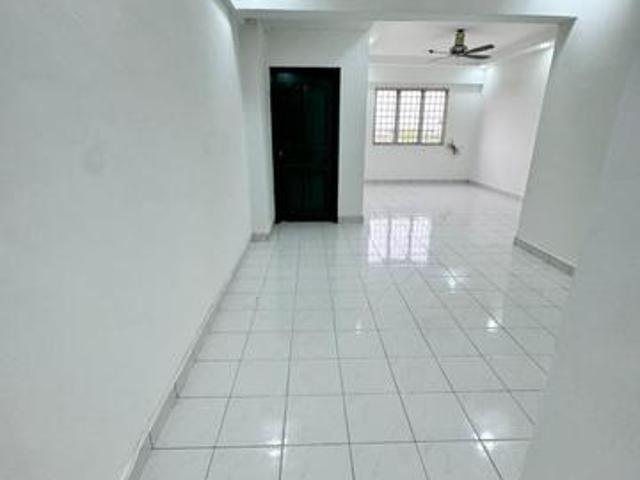 PERSIARAN TANJUNG APARTMENT l BELOW MARKET l FULL LOAN l NEAR ANGSANA