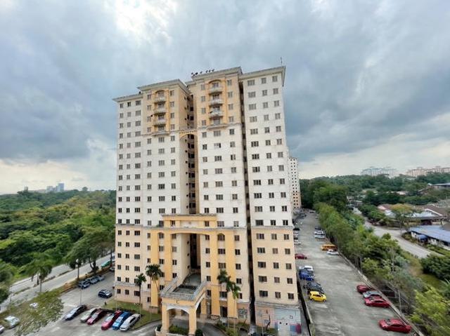 Persiaran Tanjung Apartment Tampoi High Floor Unit for Sale
