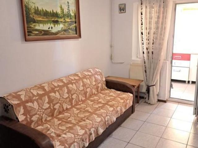 Persoana fizica Apartament 2 cam