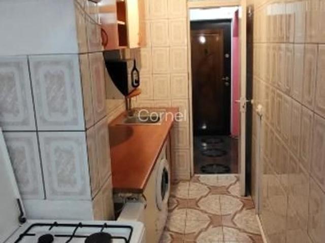 Persoana fizica inchiriez garsoniera Ploiesti, zona Paltinis