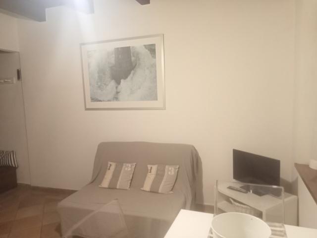 Pesaro ZONA CENTRO STORICO AFFITTASI APPARTAMENTO COMPLETAMENTE ARREDATO