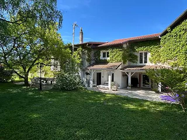 Peschadoires 63920 Achat / Vente maison 5 pièces t5 piscine terrasse