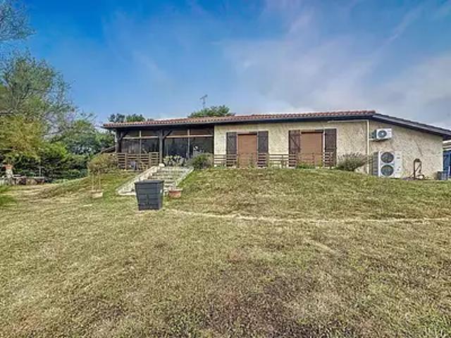 Pessan 32550 Achat / Vente maison 7 pièces t7 terrasse parking