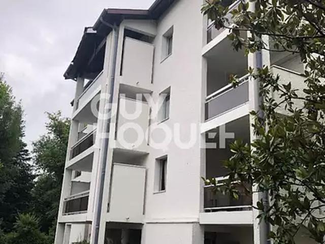 Pessac 33600 Location appartement 1 pièce t1 au dernier étage