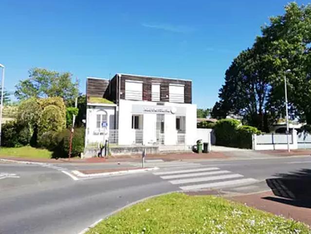 Pessac 33600 Location divers 1 pièce