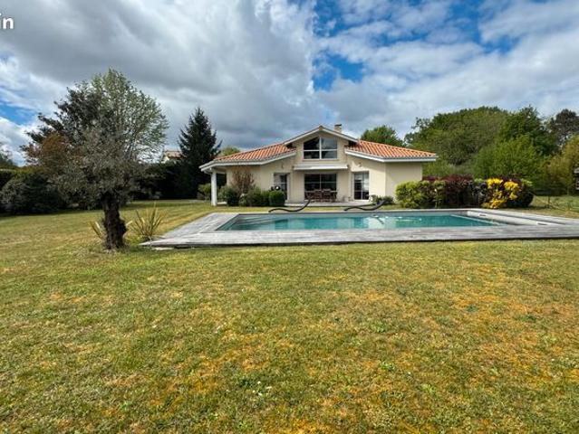 Pessac magonty maison architecte 157 m2 piscine jardin 1400 m2