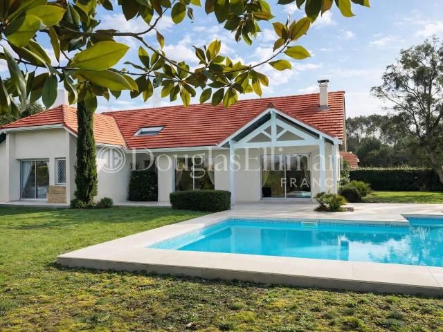 Pessac Maison sur le Golf de Pessac 165m² Pessac