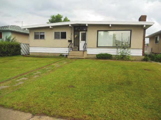 Pet Friendly Legally Suited Home in Kenilworth | Main Floor & Basement Suites Available Edmonton, AB Single Family $1,900.00 Available July 2026 [object Promise] for Rent
